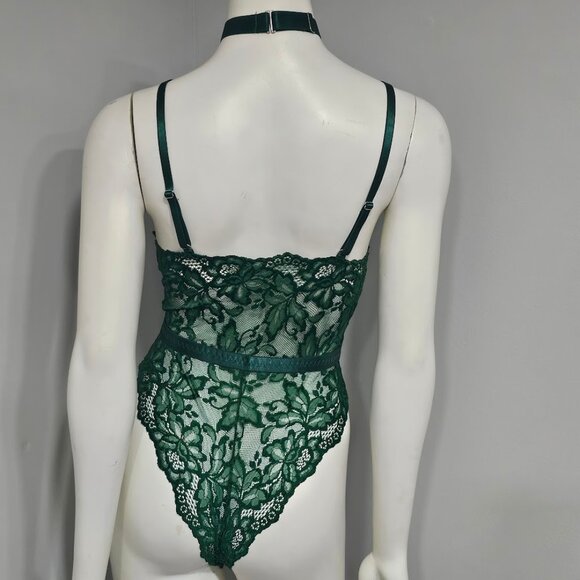 Criss Cross Teddy with Choker Lingerie - Picture 4 of 8